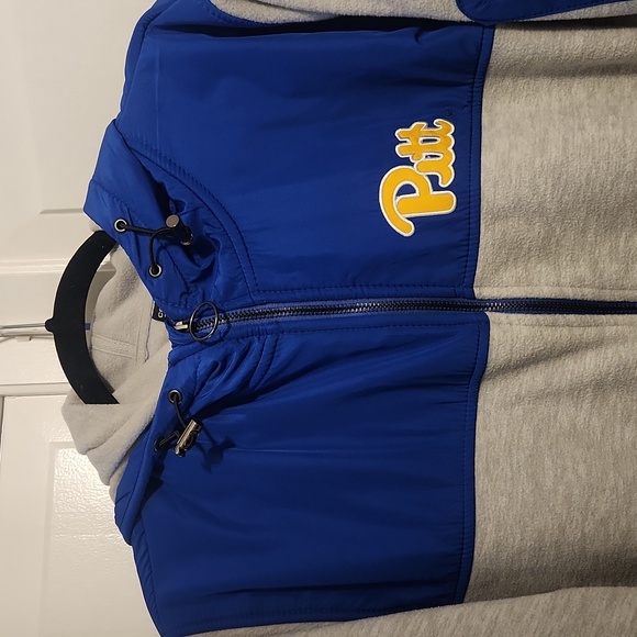 Pittsburgh Panthers Jacket - Picture 2 of 6
